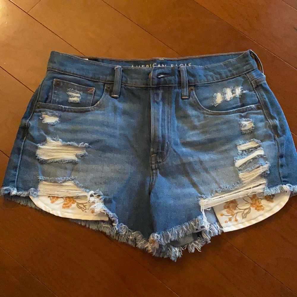 American Eagle High rise festival shorts